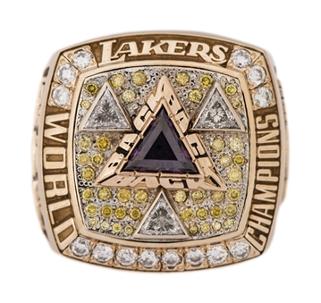 Shaquille O’Neal 2002 Los Angeles Lakers NBA Championship Ring With Original Presentation Box (Henry Kay/Masters Of Design LOA)